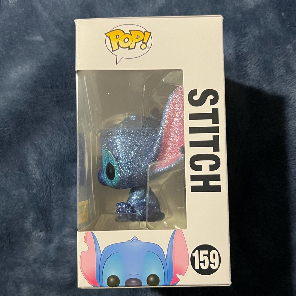 NWT Funko Disney Diamond Collection Lilo & Stitch Pop Hot Topic Exclusive - Picture 5 of 9